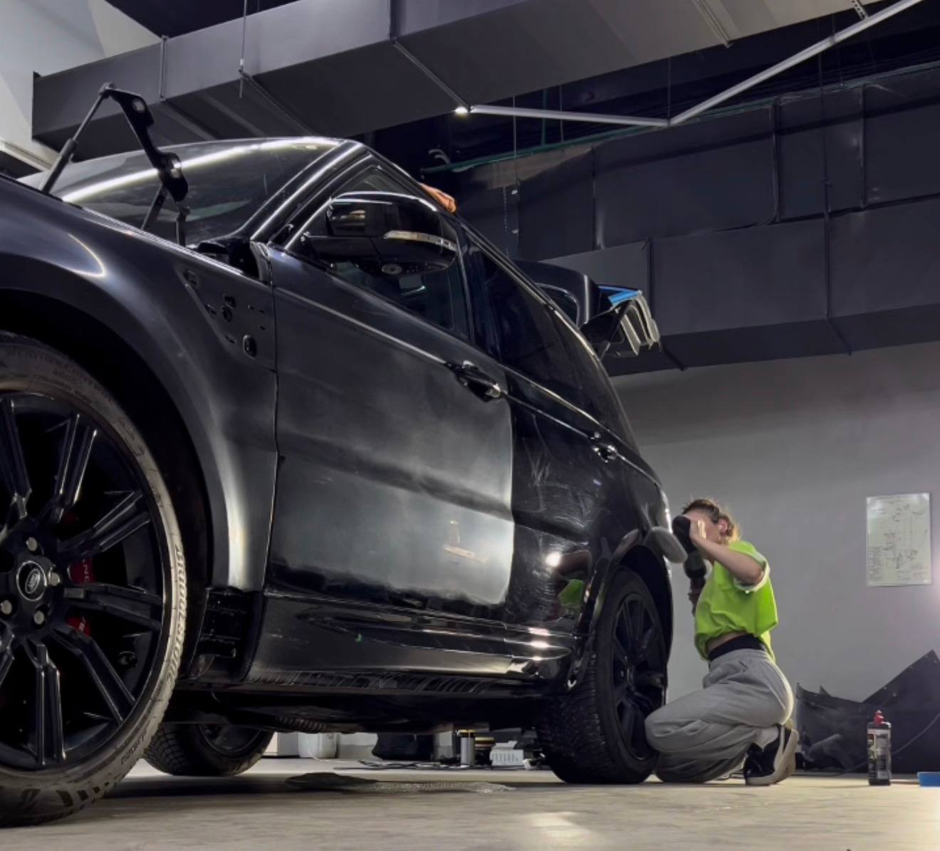 Полировка кузова авто Range Rover